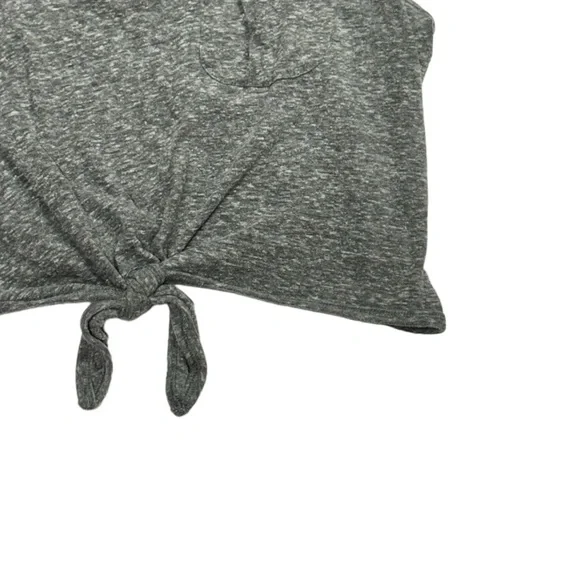 Hollister size XL gray colored tank top in great condition. V-neck style shirt. - Picture 7 of 8